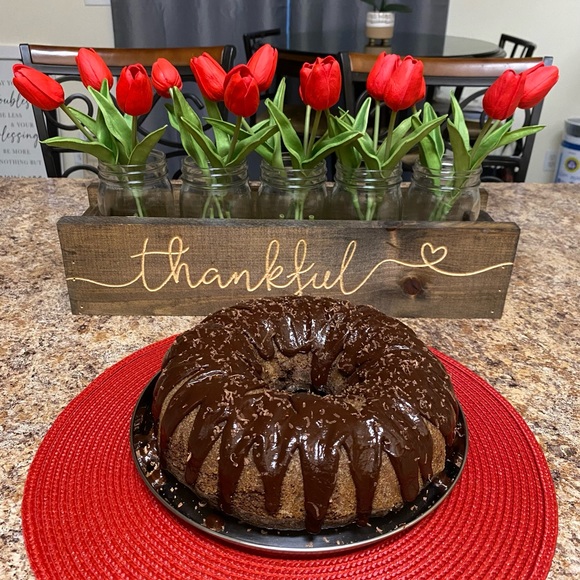 Meet your Posher, Beth Springer - Picture 6 of 10